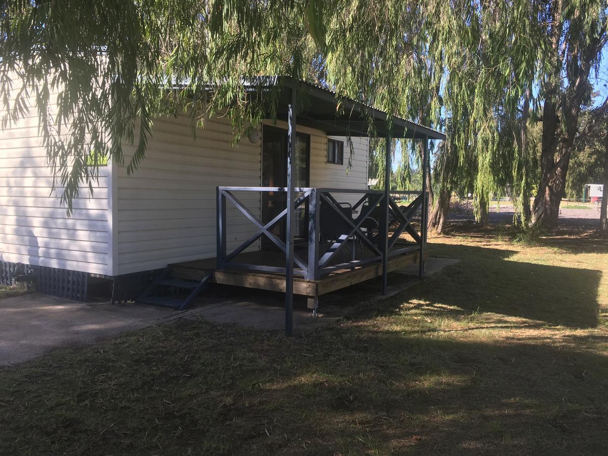 Pinjarra Caravan Park And Cabins Zewnętrze zdjęcie