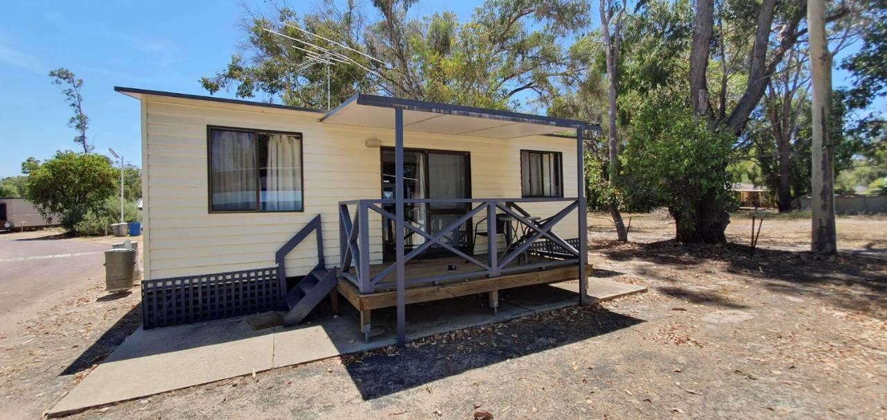 Pinjarra Caravan Park And Cabins Zewnętrze zdjęcie