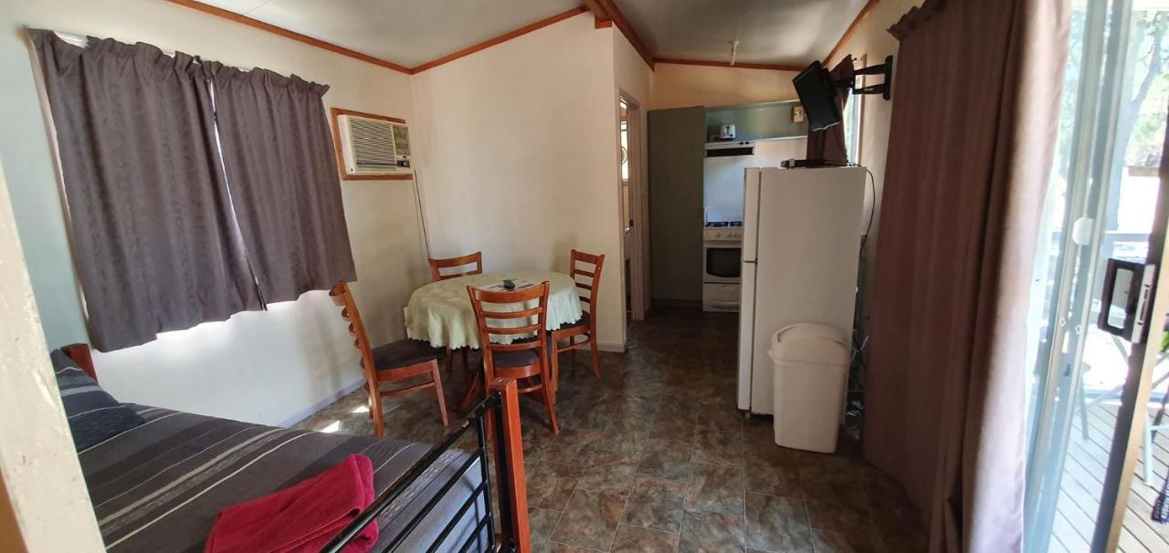 Pinjarra Caravan Park And Cabins Zewnętrze zdjęcie