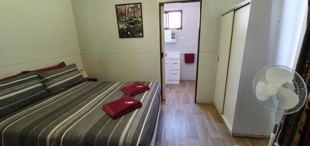 Pinjarra Caravan Park And Cabins Zewnętrze zdjęcie